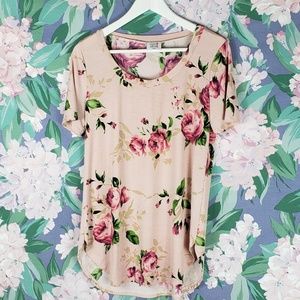 Pink Floral Tee 👕